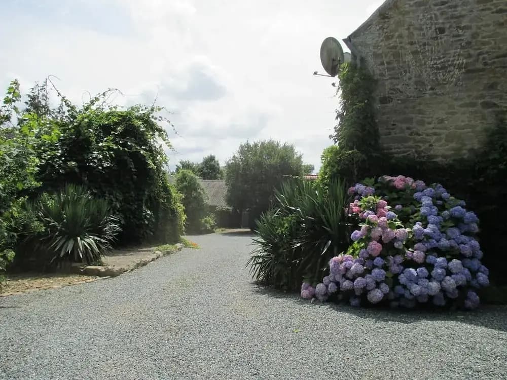 Runduic Farmhouse Bed & Breakfast - Photo 1