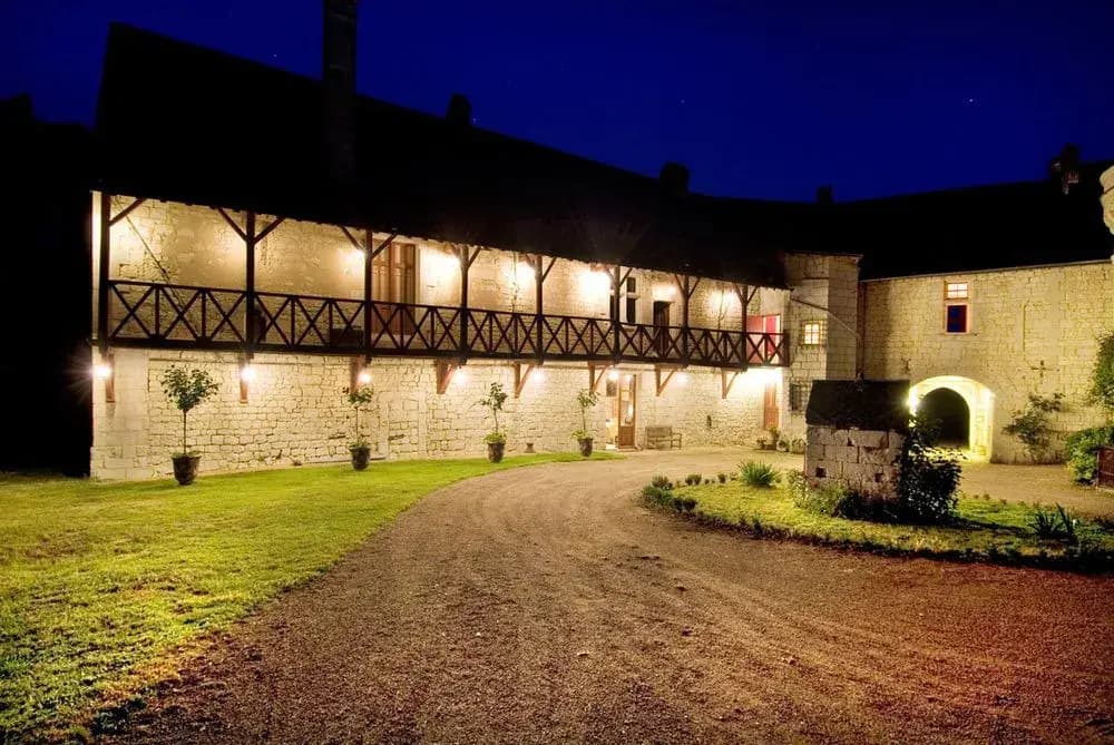 Château de la Roche Martel - Photo 1