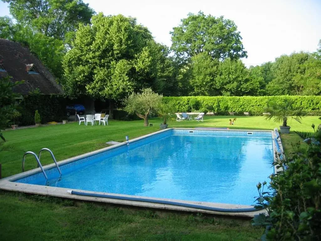 Maison de 2 chambres avec piscine partagee jardin amenage et wifi a Saint Branchs - Miniature 7
