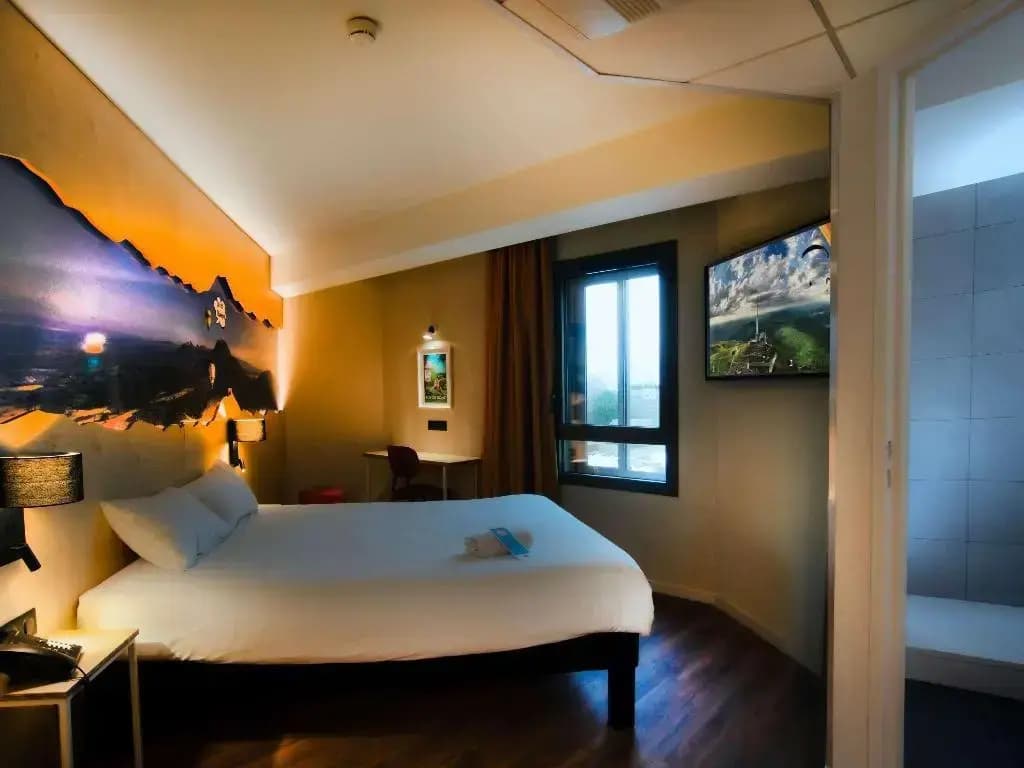 ibis Styles Clermont Ferrand Le Brezet Aeroport - Photo 5