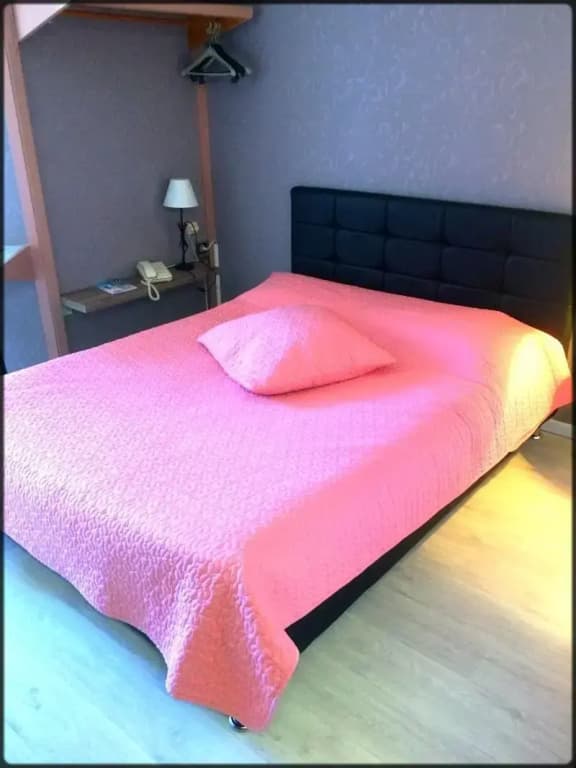 Aix Hotel - Photo 4