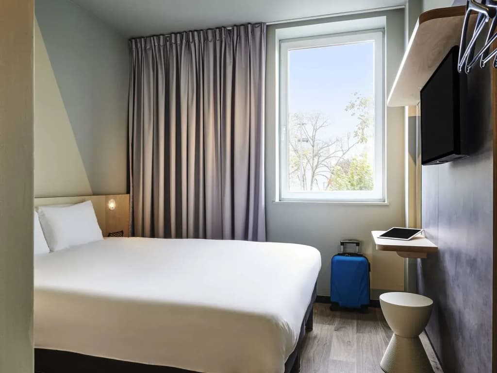 ibis budget Épinal - Photo 4