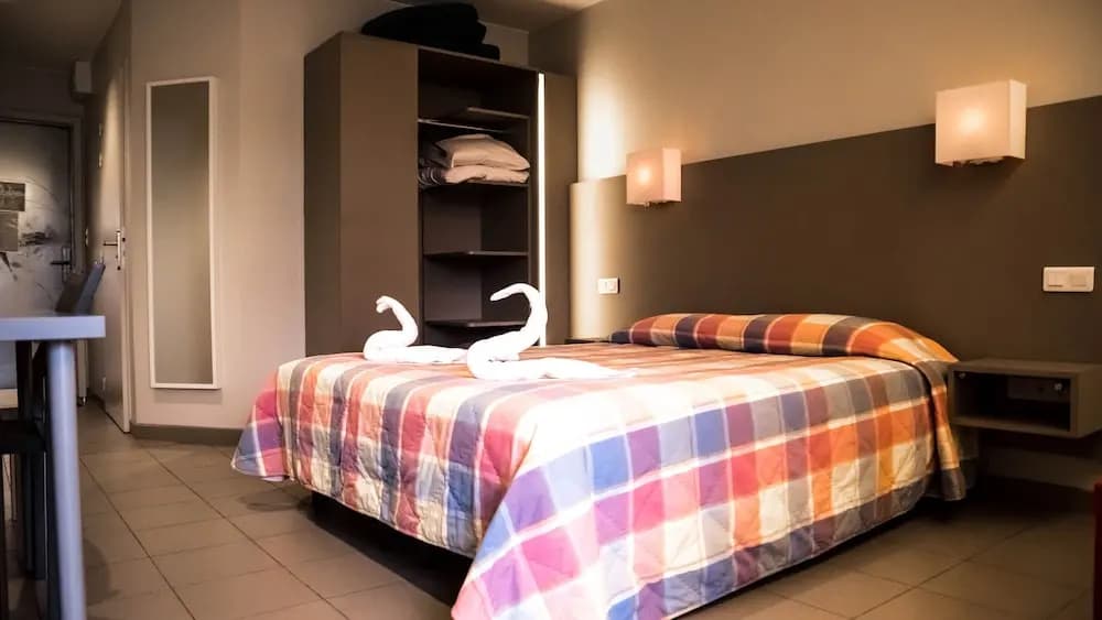 Hôtel du Canal - Photo 3