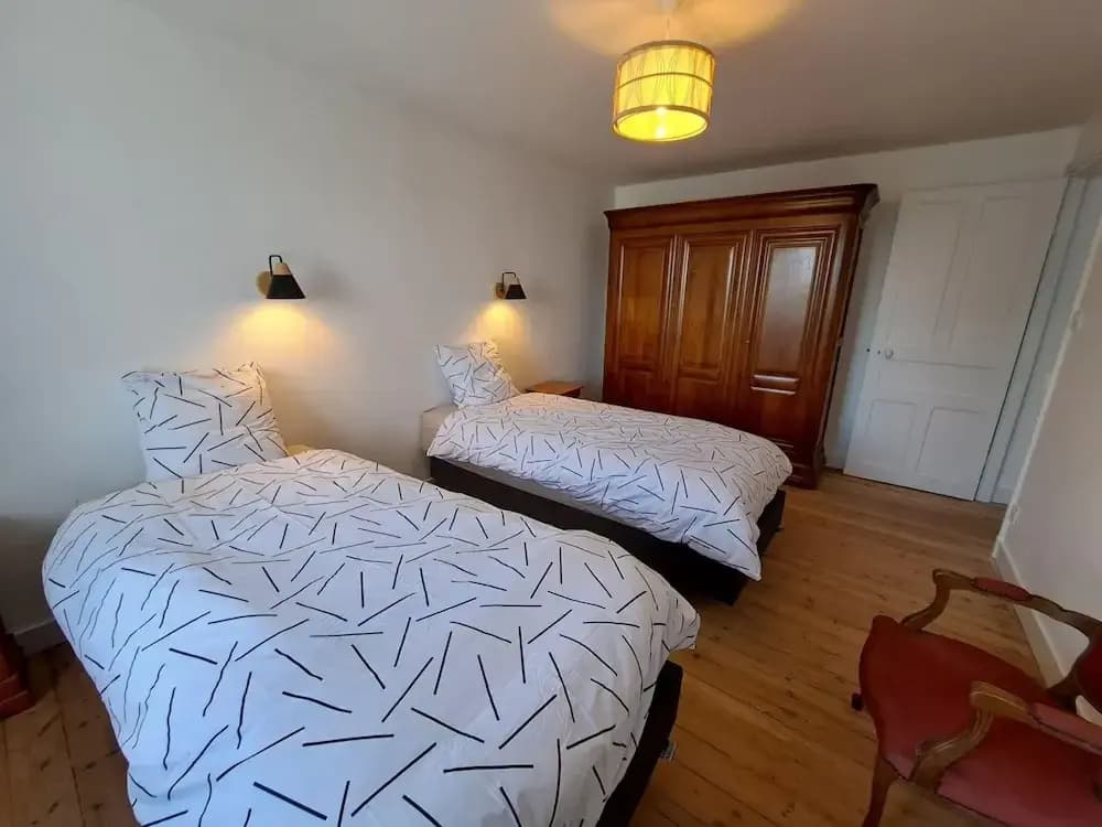 In top Location With Beautiful sea View - Miniature 3