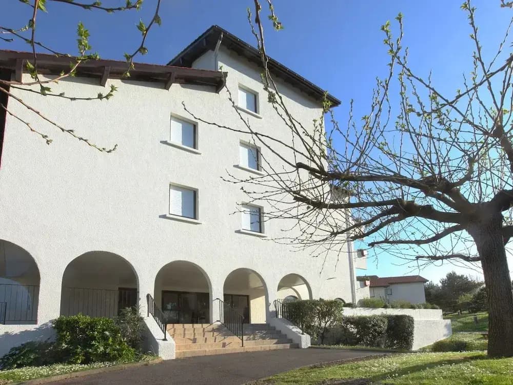 Apartment in Anglet Near Sandy Beach - Photo 4
