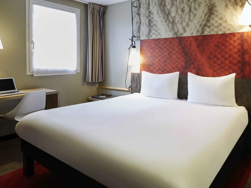 Ibis Paris Canal Saint Martin - Photo 5