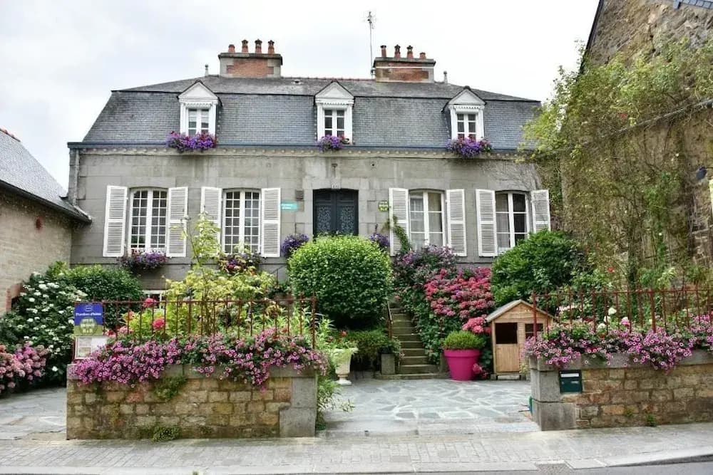 Les Chambres d'hôtes l'Hermine - Photo 1