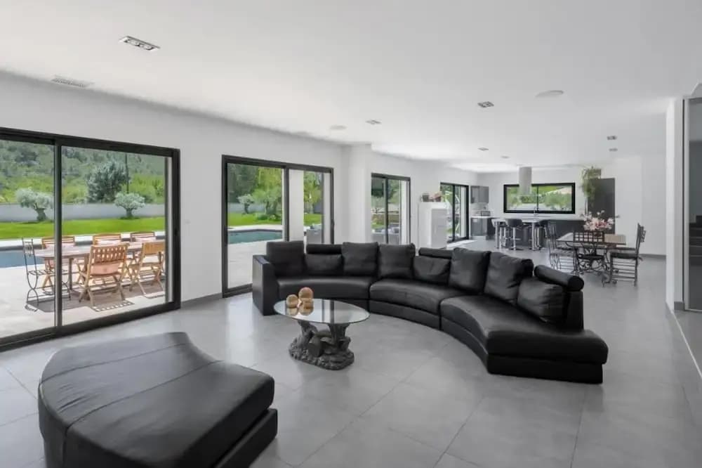Villa With Heated Swimming Pool spa gym and Cinema - Photo 4