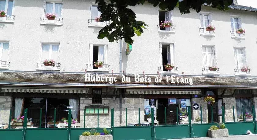 Auberge Bois de étang Motel les Tilleuls - Miniature 2