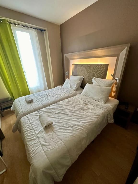 Hotel Victor Hugo - Photo 5