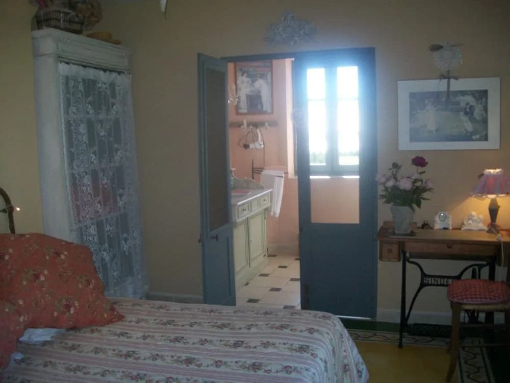 Chambre d'hôtes La Margotte - Miniature 6