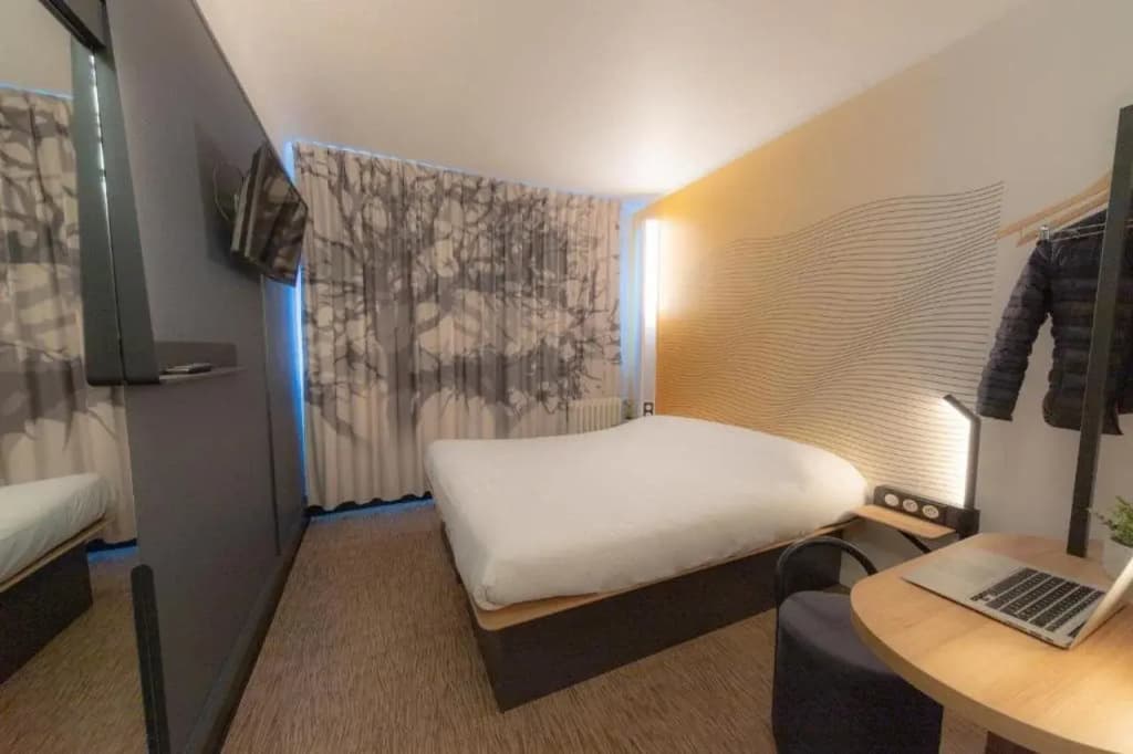 Hotel Urban City - Photo 3