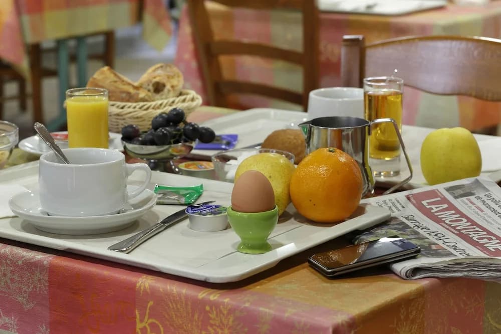 Logis Relais Des Puys - Photo 1