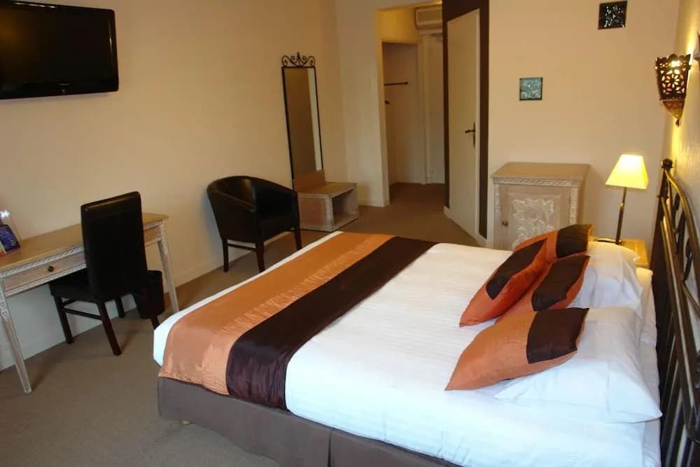 Bhoma Hotel - Photo 4