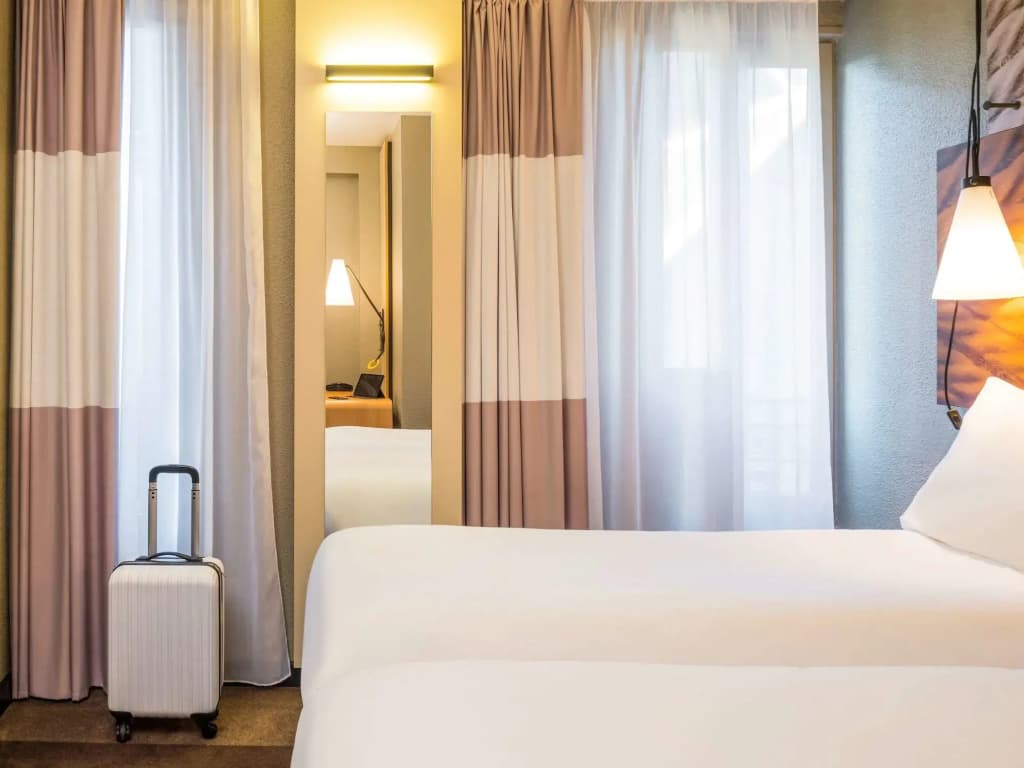ibis Clichy Centre Mairie - Miniature 6