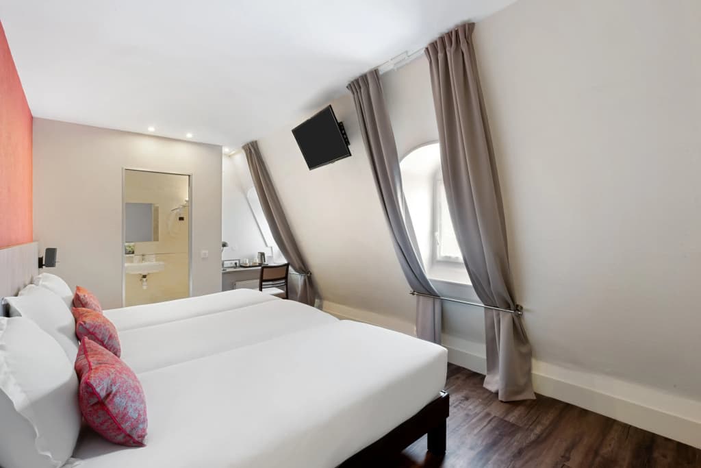 Sure Hotel by Best Western Paris Gare du Nord - Photo 4