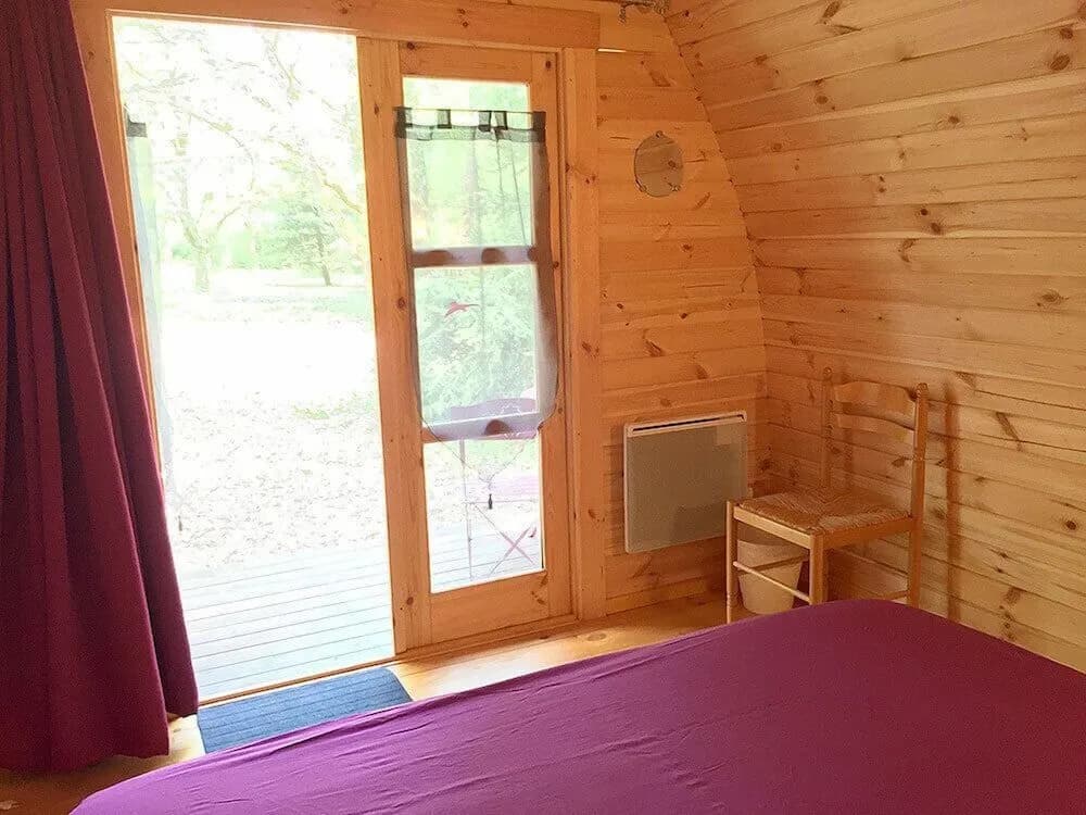 Les Cabanes des Chateaux - Photo 4