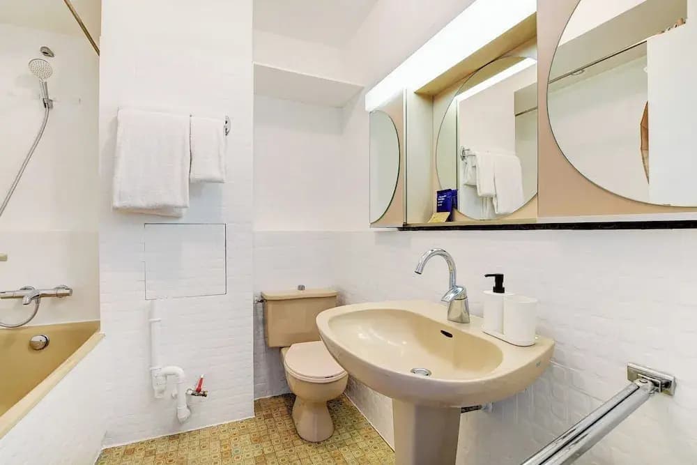 Charming Studio - 2P - Balcony - Saint Honore - Photo 4
