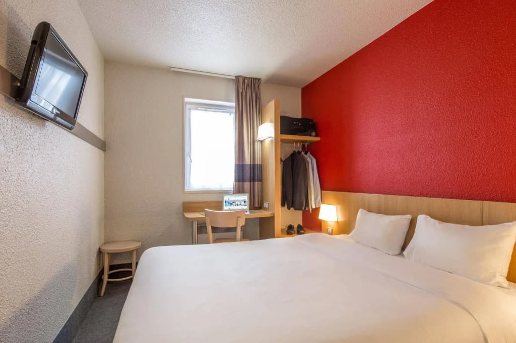 B&B HOTEL Annecy Argonay - Photo 4