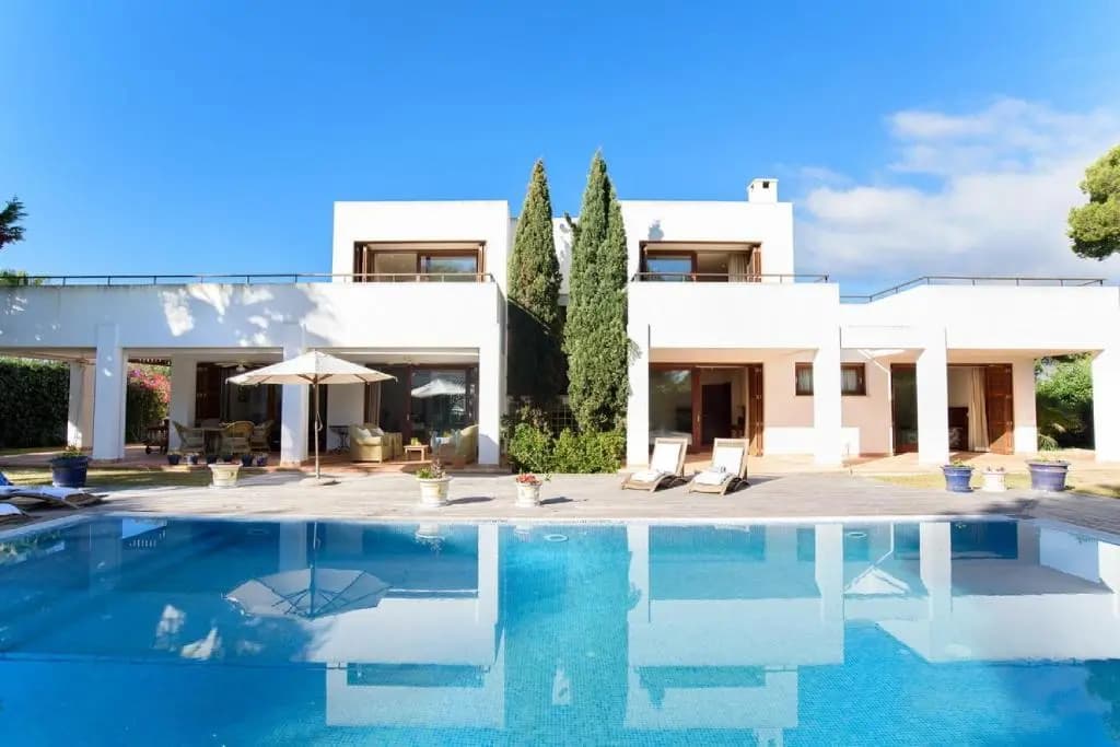 Villa-Millie moderne et spacieuse - Miniature 2