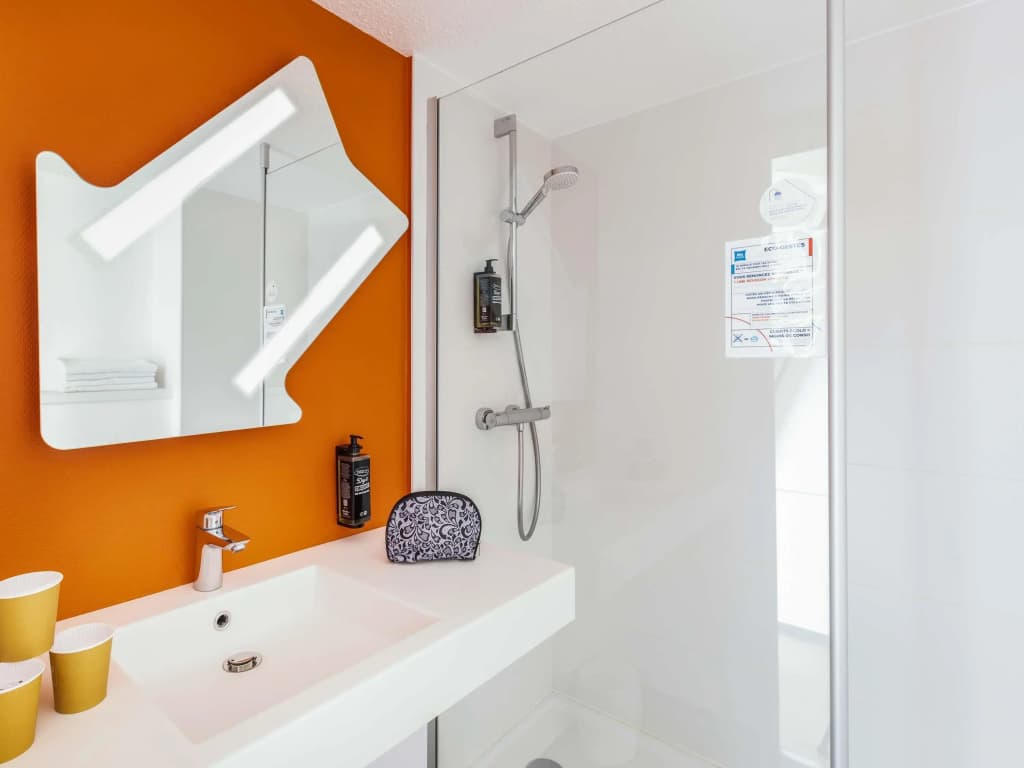 Ibis Budget Nancy Porte Sud - Photo 5