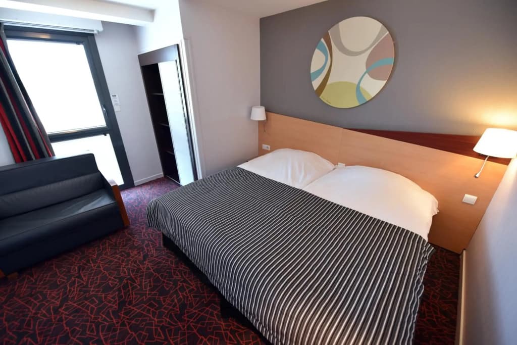 Hotel Kyriad Dijon - Gare - Photo 4