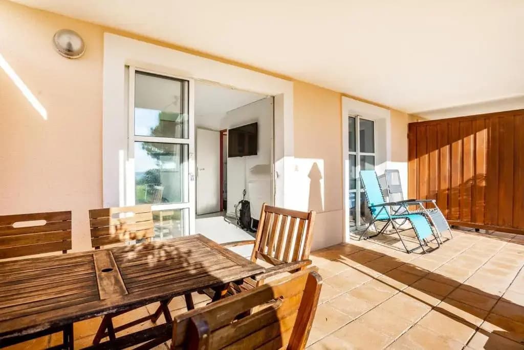 Garden Level for 5 People with Sea View - Miniature 7