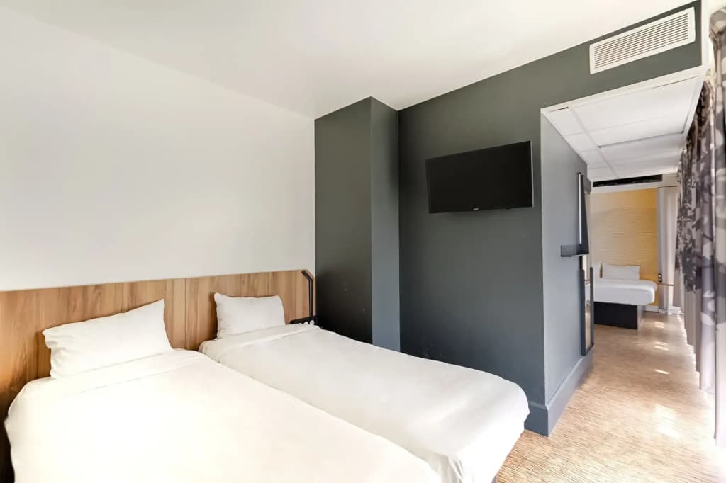 B&B HOTEL Marseille Centre La Joliette - Miniature 6