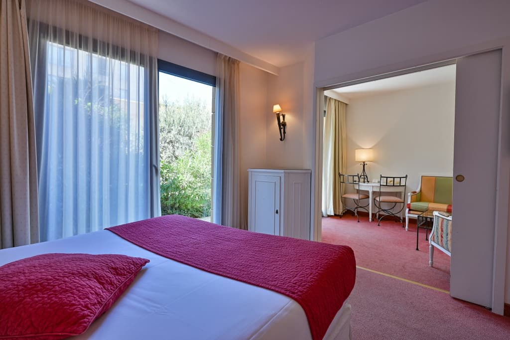 Avignon Grand Hotel - Miniature 6