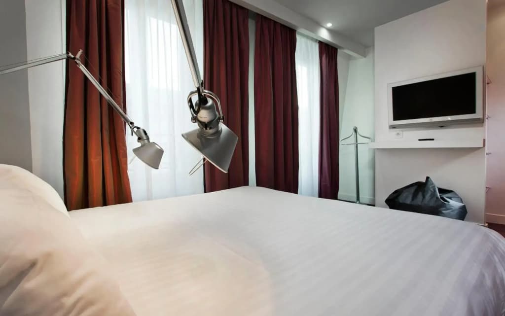 Color Design Hotel - Photo 4