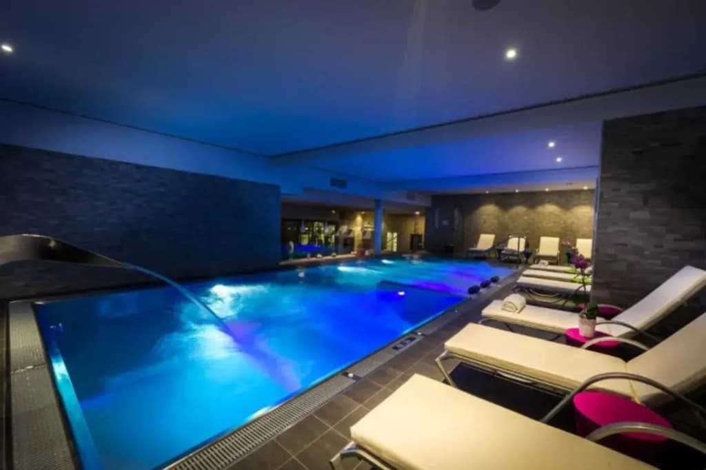 Hotel Athena Spa - Photo 2