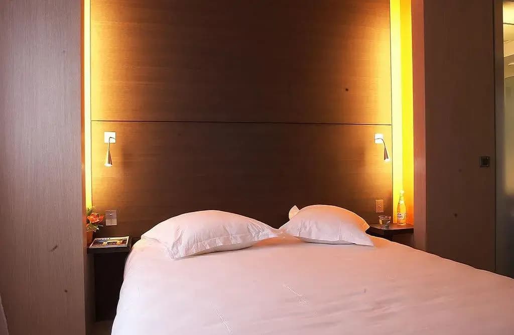 Hôtel Oceania Nantes Aéroport - Photo 3