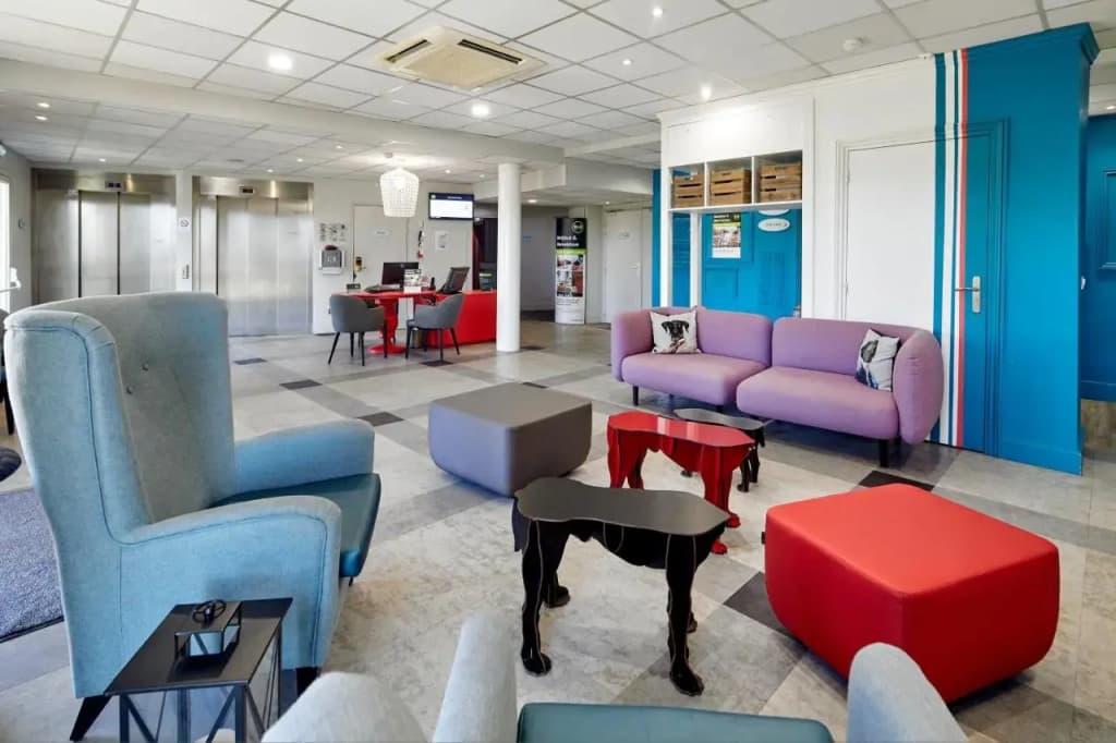 B&B HOTEL Saint-Maur Créteil - Photo 2