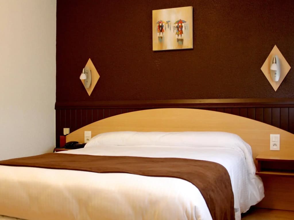 Hôtel Saint-Hubert - Photo 4