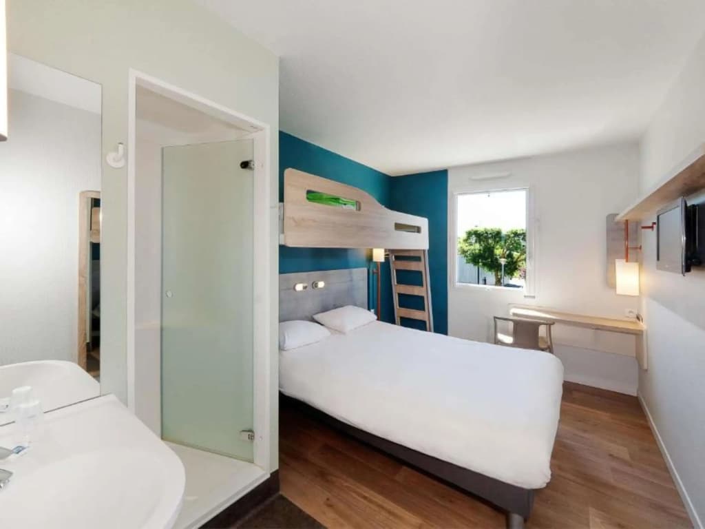 ibis budget Paris Porte d'Orleans - Miniature 7