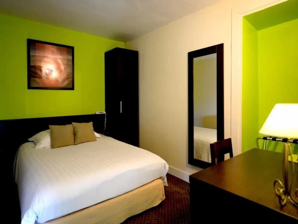Hostellerie du Lion d'Or - Photo 1