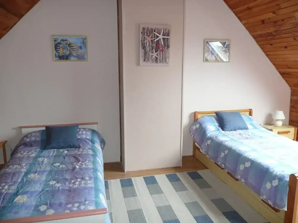 Holiday Home in Plouarzel Near Sandy Beach - Miniature 2
