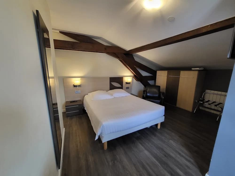 Hôtel Bellevue - Photo 4