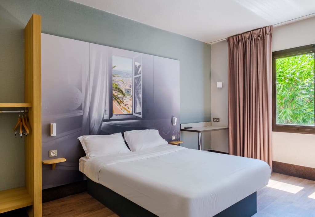 B&B HOTEL Villeneuve-Loubet Village - Photo 3