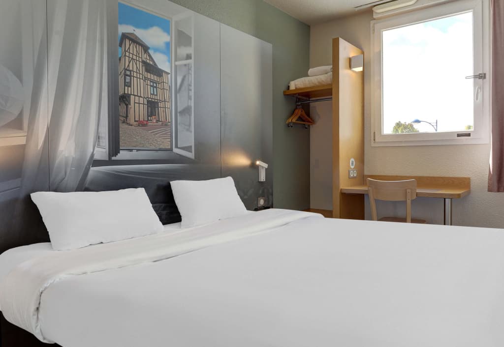 B&B HOTEL Châlons-en-Champagne - Photo 2