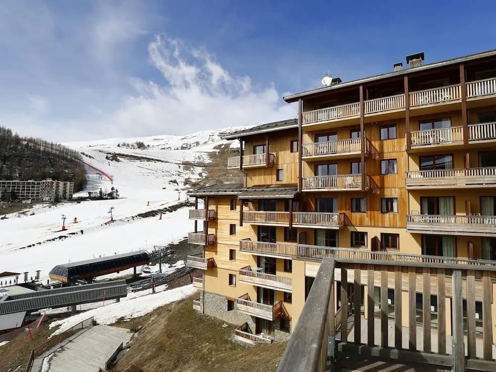 Apartment in Orcieres With Ski Slope Access - Miniature 8