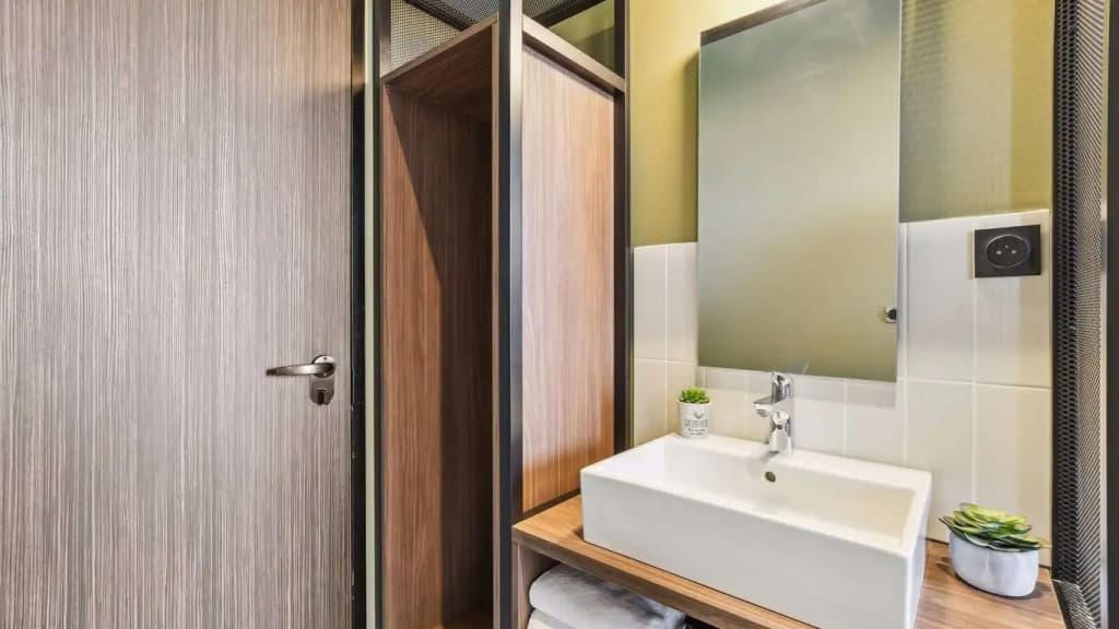 JOST Hotel Montpellier Centre St Roch - Miniature 7