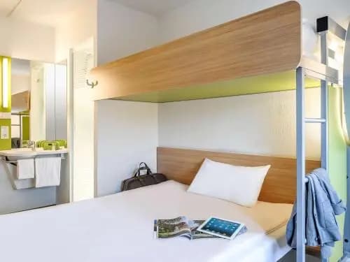 ibis budget Montbéliard - Photo 3