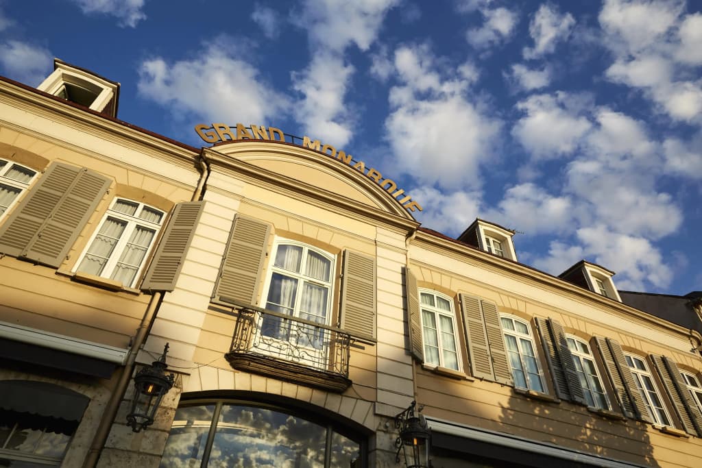 Hotel & Spa Le Grand Monarque, Best Western Premier Collection - Photo 1