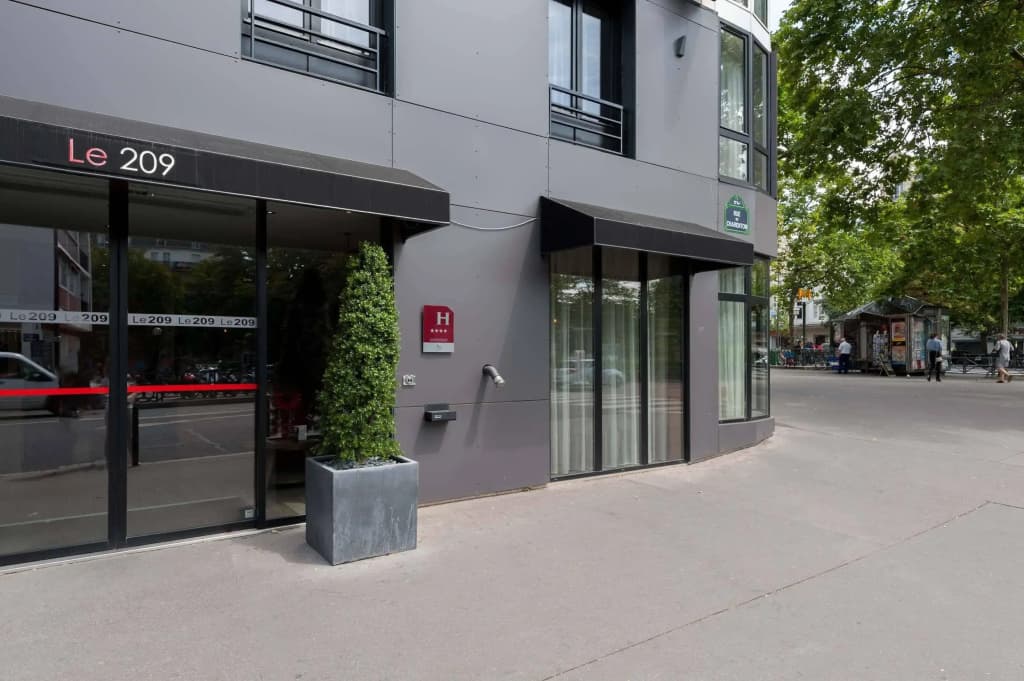Hôtel Le 209 Paris Bercy - Photo 1