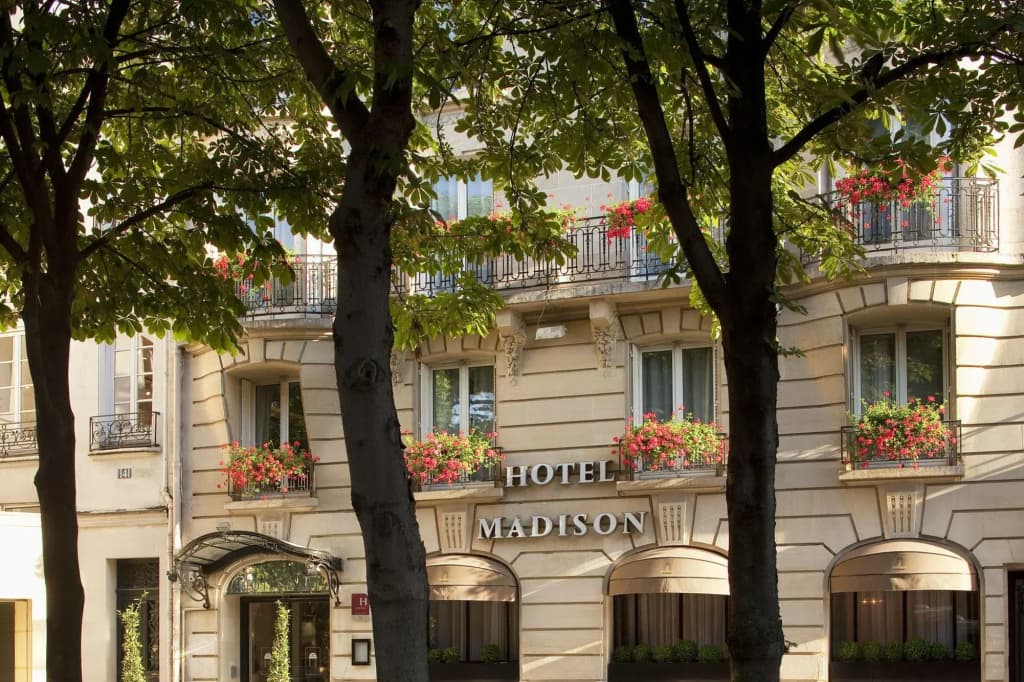 Hôtel Madison - Photo 1