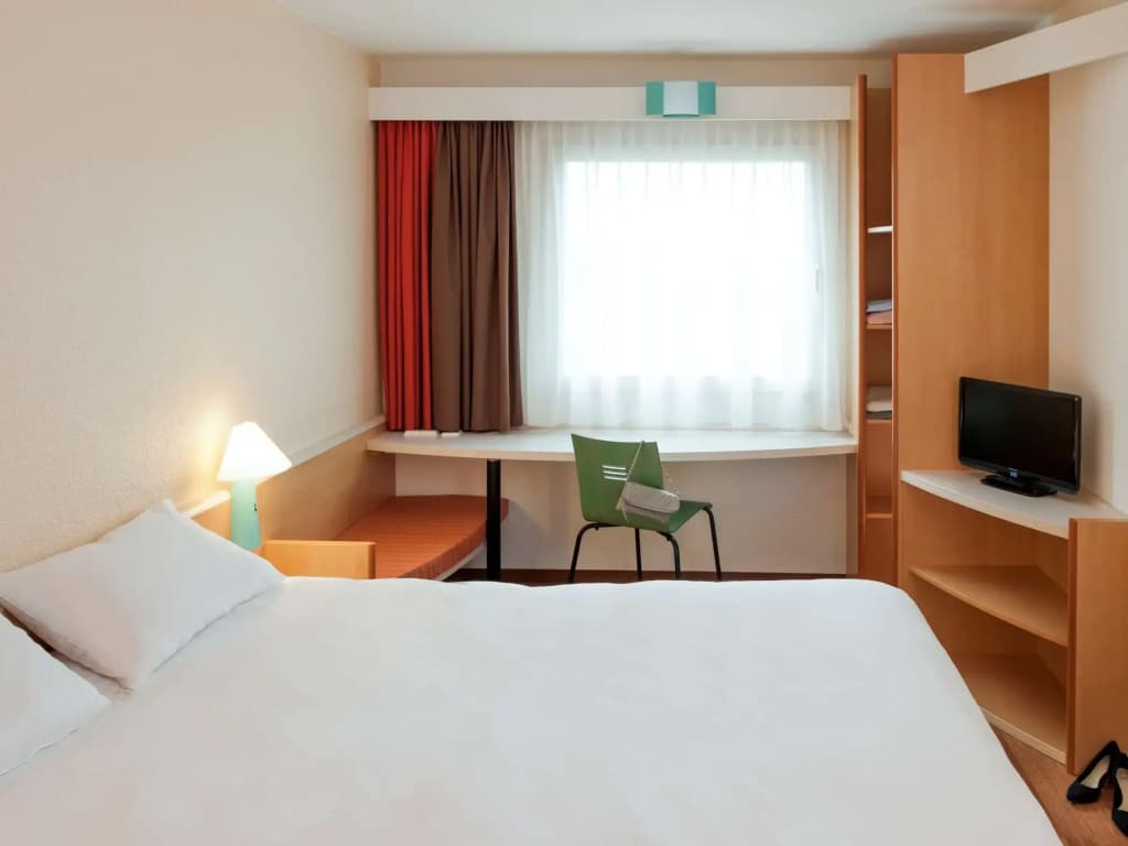 ibis Tours Sud - Photo 2