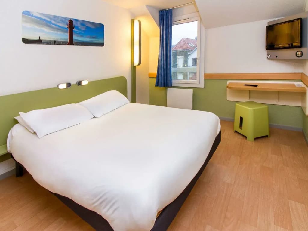 ibis budget Boulogne-sur-Mer Centre les Ports - Miniature 7
