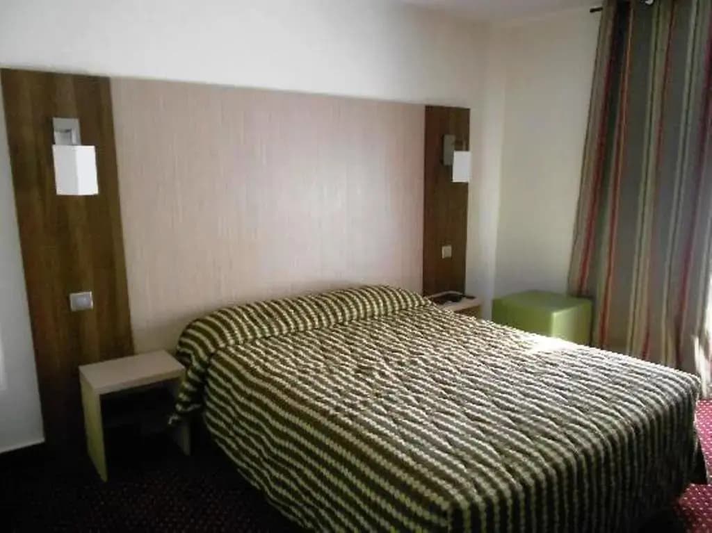 Hôtel Terminus Montparnasse - Photo 5