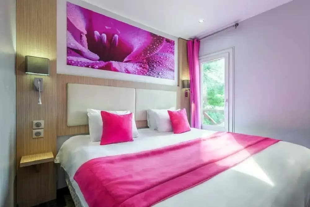 FH Confort Hôtel Orleans - Photo 5